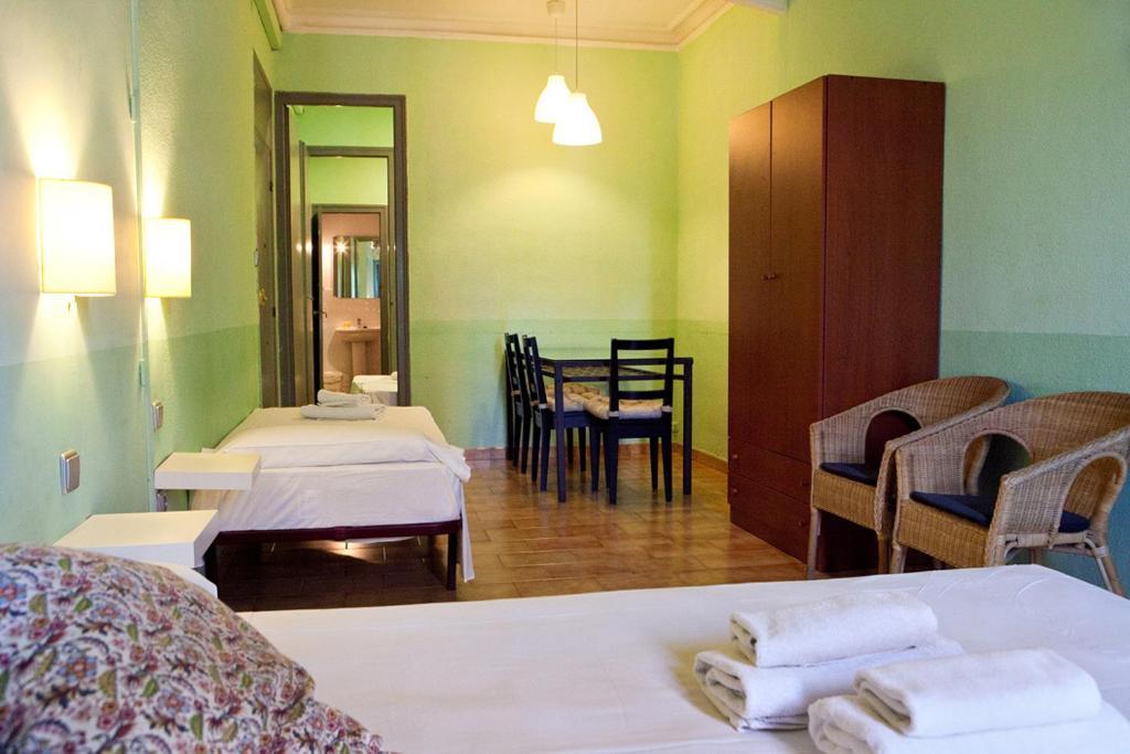 Hostal Agua Alegre Barcelona Pokoj fotografie